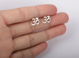 THE SIMPLE OM Minimalist EARRING